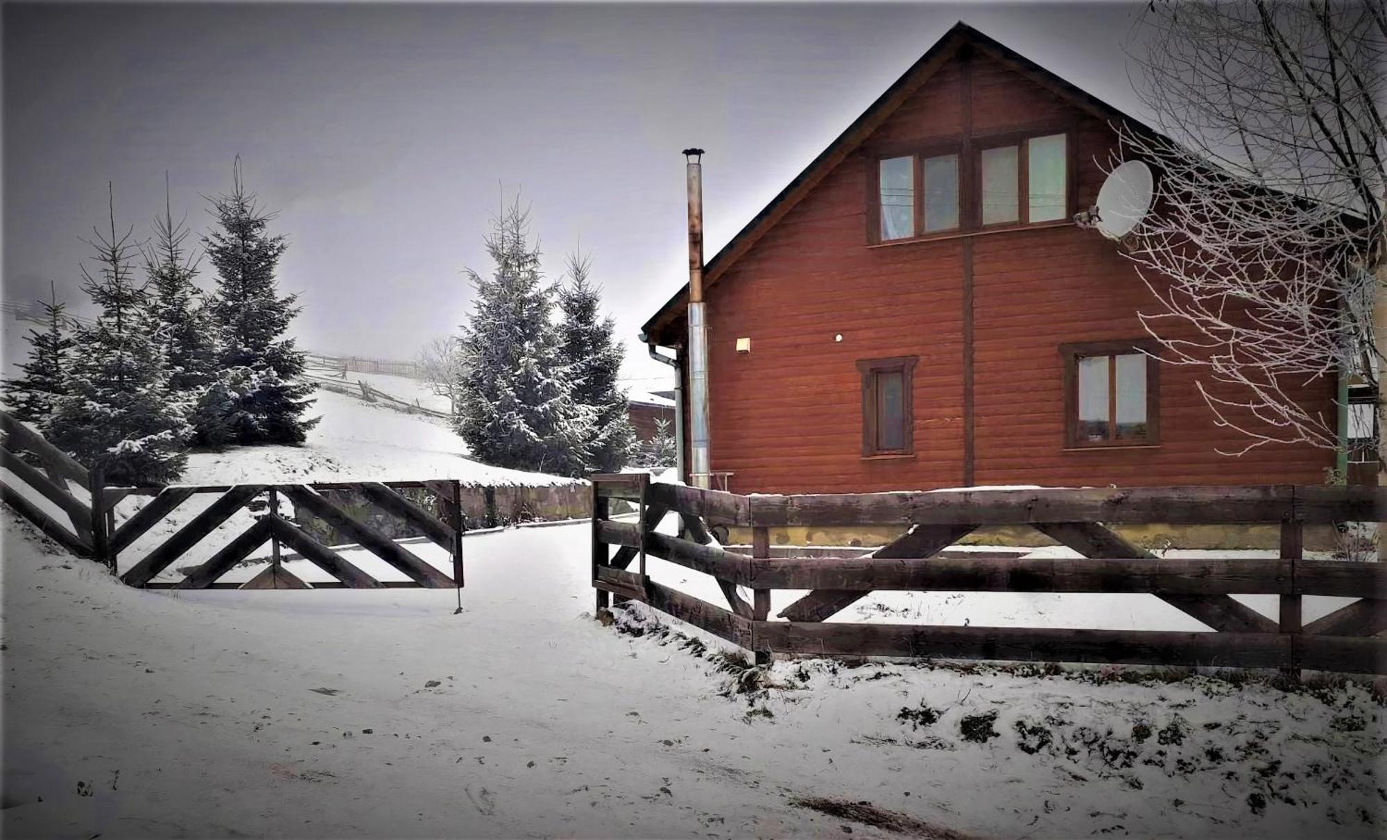 Cottage Ozerniy 拉泽希纳 外观 照片